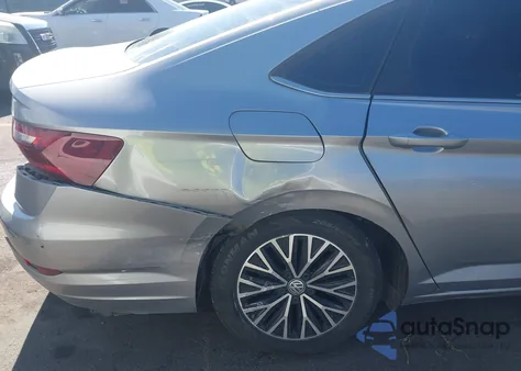 2021 Volkswagen Jetta 1.4T R-Line/1.4T S from USA, damaged, VIN 3VWN57BU0MM041793